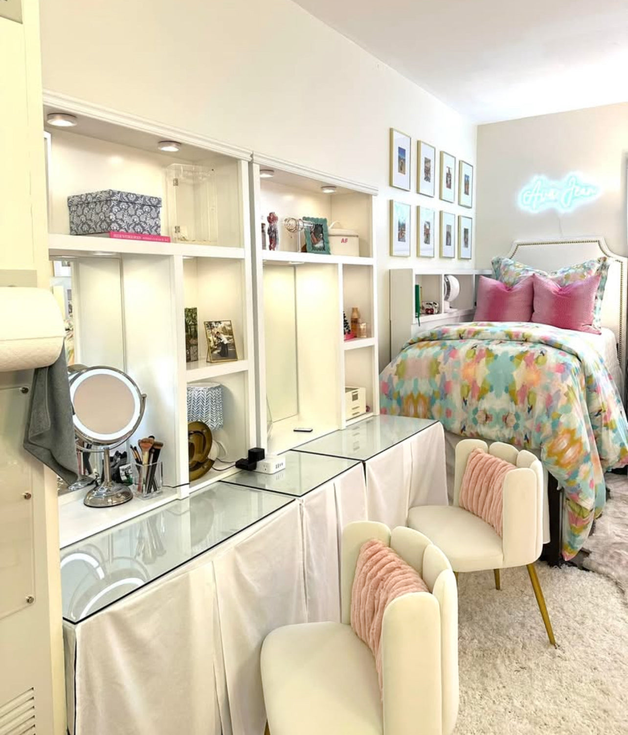 The “Maisie” Dorm Desk Hutch