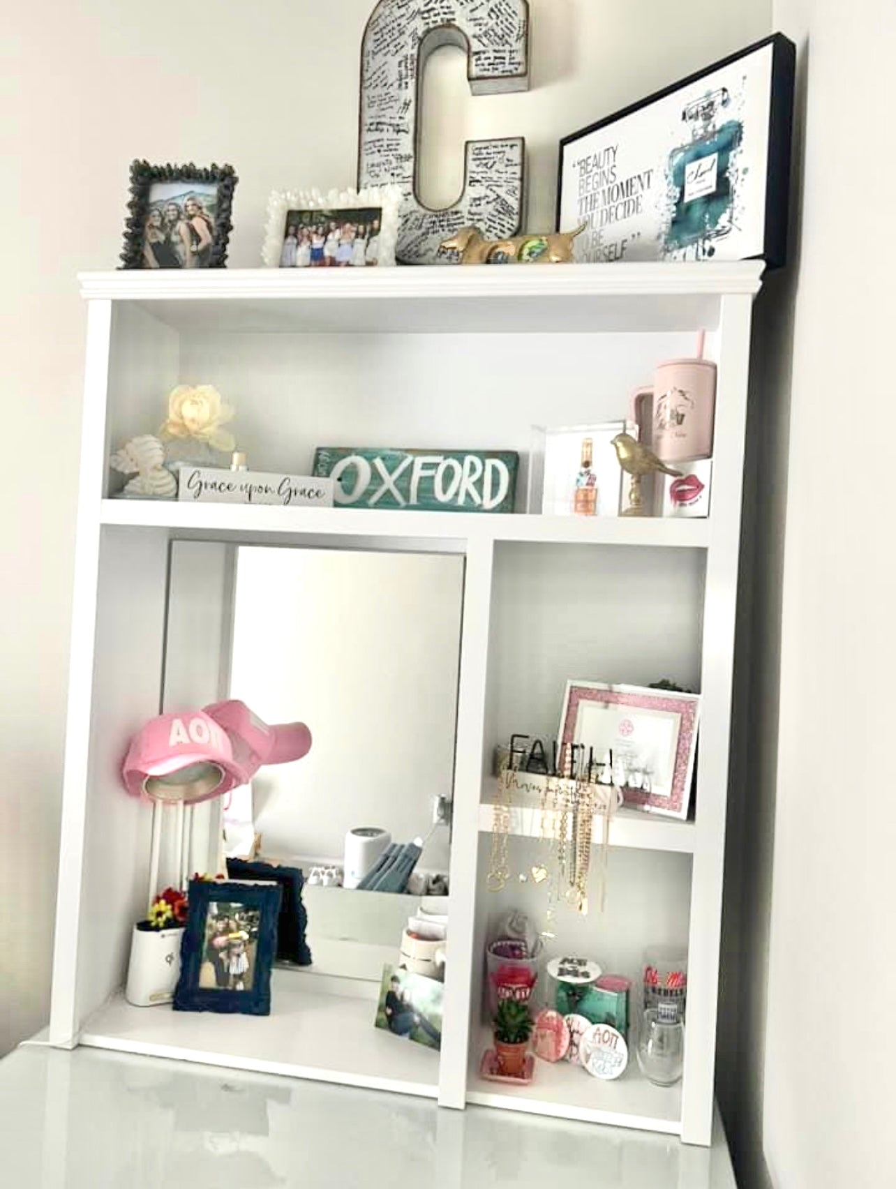 The “Maisie” Dorm Desk Hutch