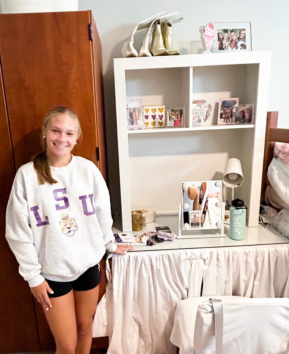 The “Liza” Dorm Desk Hutch