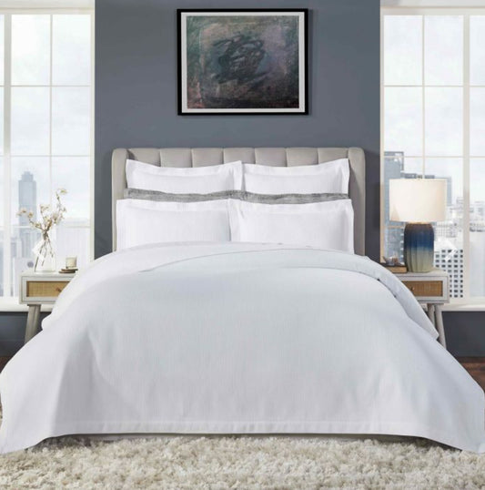Soho Matelasse Coverlet by Orchids Lux Home Twin Coverlet 70x92 - White