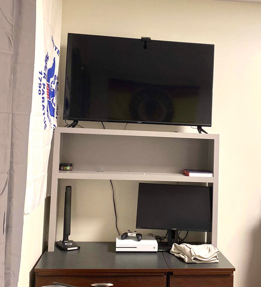 The “Shorty” Dorm Desk Hutch